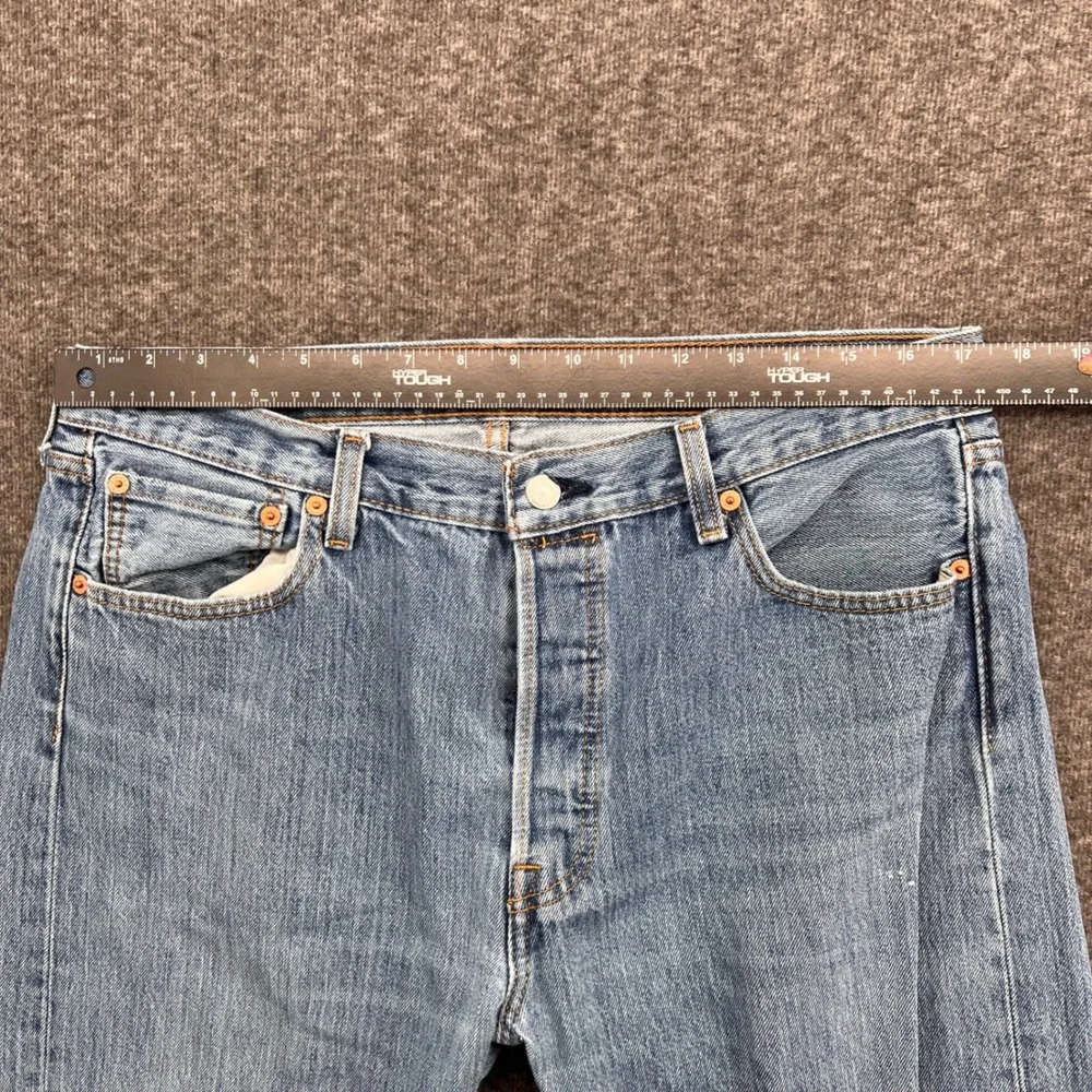 Levis 501 Original Fit Mens Light Wash Blue Straight Leg Button Fly Jeans W34